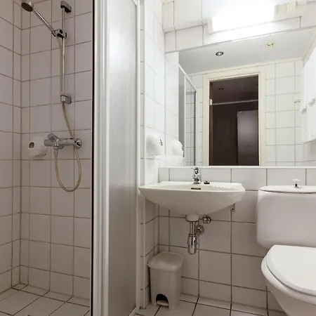Hotel F2