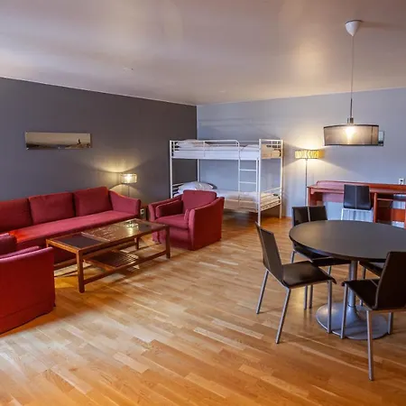 F2 Hotel
