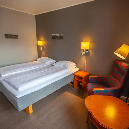Hotel F2 3*